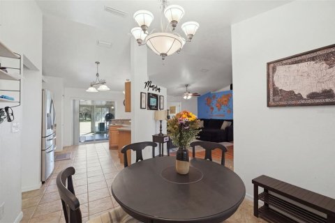Villa ou maison à vendre à Ocala, Floride: 3 chambres, 167.13 m2 № 2388907 - photo 16