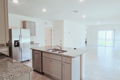 Villa ou maison à Davenport, Floride 3 chambres, 150.97 m2 № 2299919