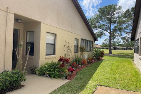 Casa en venta en Winter Haven, Florida, 2 dormitorios, 156.26 m2 № 1589954 - foto 1