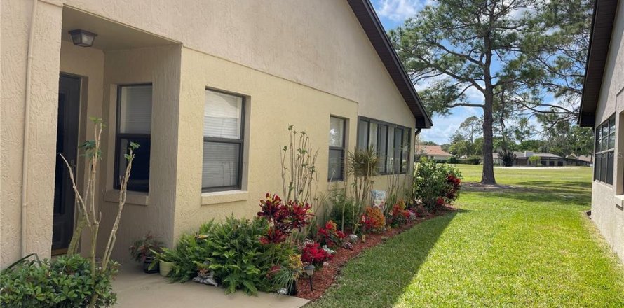 Casa en Winter Haven, Florida 2 dormitorios, 156.26 m2 № 1589954
