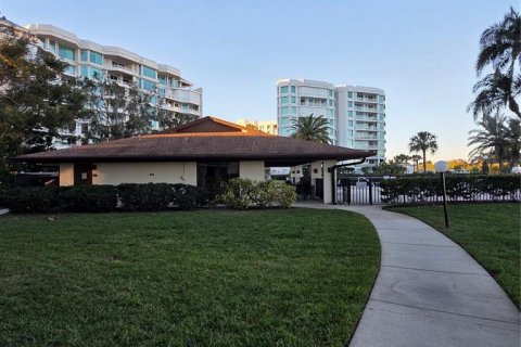 Copropriété à louer à Belleair, Floride: 2 chambres, 123.1 m2 № 2429271 - photo 8