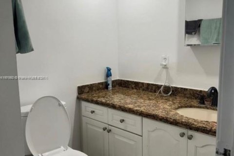 Снять в аренду кондоминиум в Майами-Бич, Флорида 1 спальня, 84.54м2, № 1959334 - фото 9