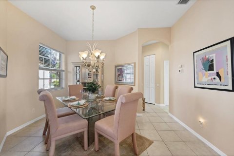 Casa en venta en North Port, Florida, 3 dormitorios, 186.83 m2 № 1608098 - foto 11
