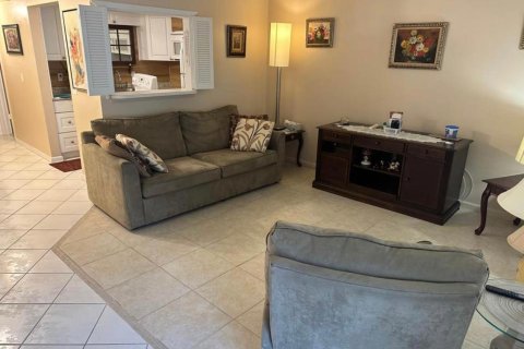 Apartamento en alquiler en Deerfield Beach, Florida, 1 dormitorio, 54.35 m2 № 2249504 - foto 2