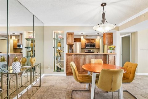 Condominio en venta en Clearwater, Florida, 2 dormitorios, 117.43 m2 № 2196389 - foto 13