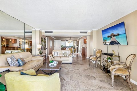 Condominio en venta en Clearwater, Florida, 2 dormitorios, 117.43 m2 № 2196389 - foto 10