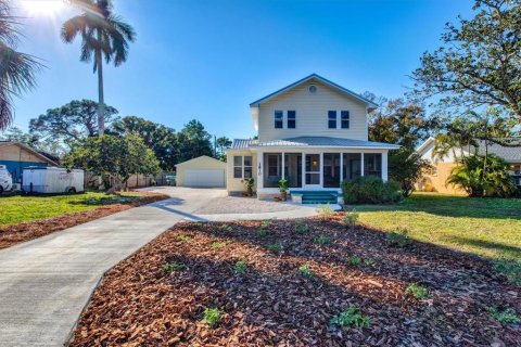 House in Bradenton, Florida 3 bedrooms, 245.63 sq.m. № 1202182 - photo 1