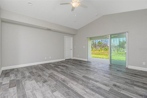 House in Placida, Florida 3 bedrooms, 154.5 sq.m. № 1744144 - photo 15
