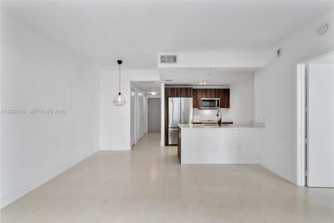 Copropriété à louer à Miami, Floride: 1 chambre, 69.03 m2 № 2084252 - photo 17