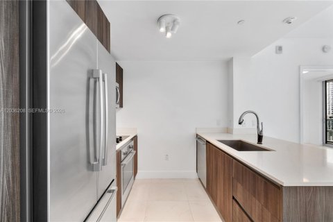 Copropriété à louer à Miami, Floride: 1 chambre, 69.03 m2 № 2084252 - photo 2