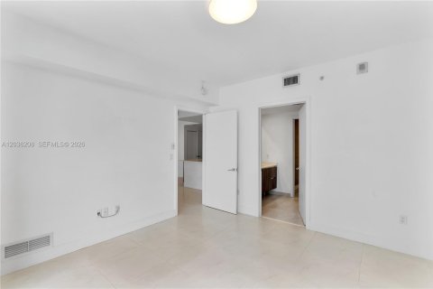 Copropriété à louer à Miami, Floride: 1 chambre, 69.03 m2 № 2084252 - photo 29