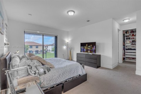 Купить виллу или дом в Хайалиа, Флорида 4 спальни, 230.96м2, № 1992030 - фото 24