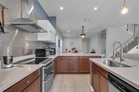 Купить виллу или дом в Хайалиа, Флорида 4 спальни, 230.96м2, № 1992030 - фото 15