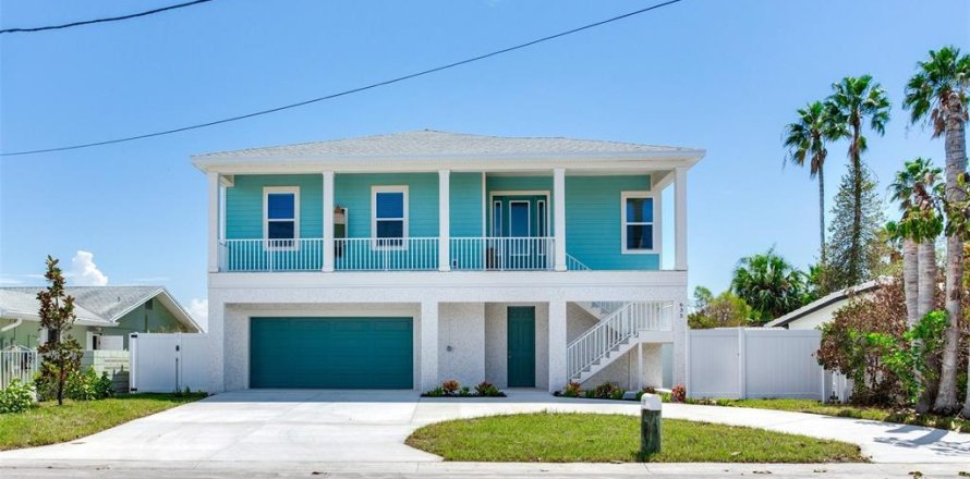 Casa en Treasure Island, Florida 4 dormitorios, 186.45 m2 № 1885753
