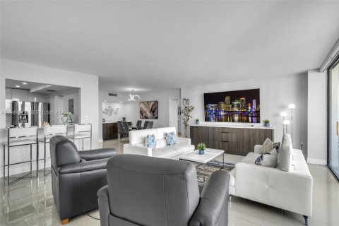 Copropriété à vendre à Aventura, Floride: 3 chambres, 136.1 m2 № 2056904 - photo 6