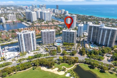 Copropriété à vendre à Aventura, Floride: 3 chambres, 136.1 m2 № 2056904 - photo 28