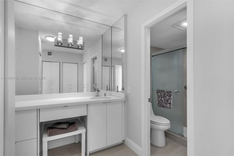 Copropriété à vendre à Aventura, Floride: 3 chambres, 136.1 m2 № 2056904 - photo 15