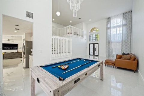 Villa ou maison à vendre à Miramar, Floride: 5 chambres, 317.45 m2 № 1964191 - photo 9