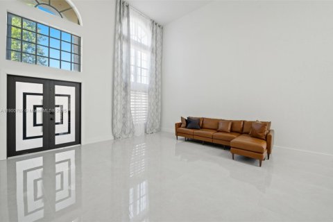 Villa ou maison à vendre à Miramar, Floride: 5 chambres, 317.45 m2 № 1964191 - photo 5