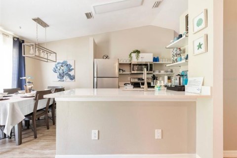 Villa ou maison à vendre à Palm Bay, Floride: 3 chambres, 137.68 m2 № 2147652 - photo 7