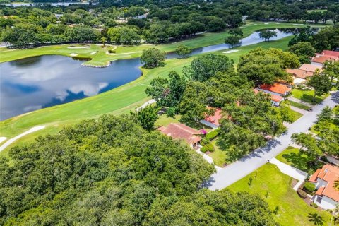 House in Orlando, Florida 2 bedrooms, 127.93 sq.m. № 1796674 - photo 13