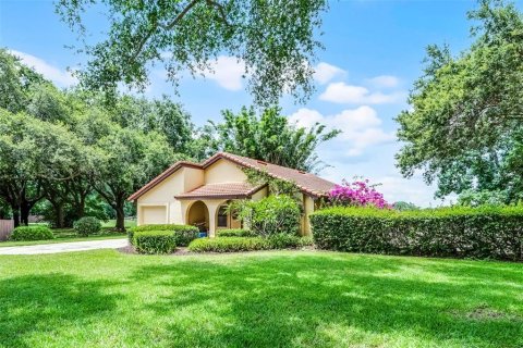 House in Orlando, Florida 2 bedrooms, 127.93 sq.m. № 1796674 - photo 2