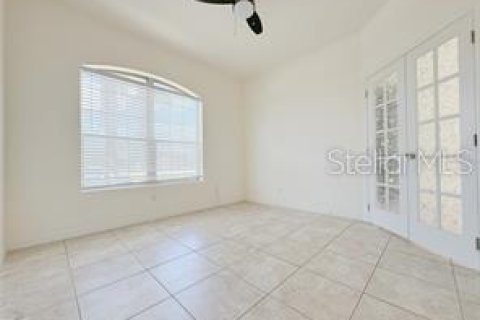 Villa ou maison à louer à Orlando, Floride: 3 chambres, 190.45 m2 № 2107447 - photo 5