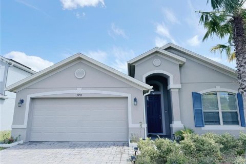 Villa ou maison à louer à Orlando, Floride: 3 chambres, 190.45 m2 № 2107447 - photo 2