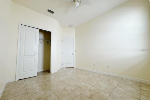 Villa ou maison à louer à Orlando, Floride: 3 chambres, 190.45 m2 № 2107447 - photo 19
