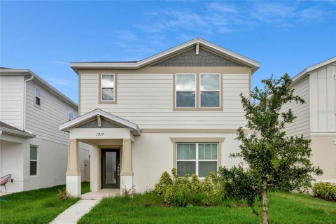 Casa en alquiler en Kissimmee, Florida, 4 dormitorios, 185.71 m2 № 1907281 - foto 1