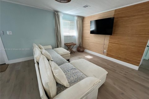 Villa ou maison à vendre à Key Largo, Floride: 2 chambres, 91.42 m2 № 1955828 - photo 6