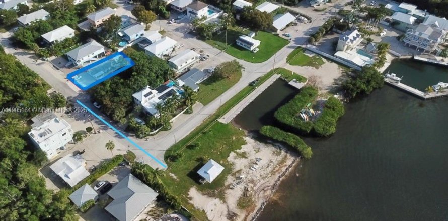 Villa ou maison à Key Largo, Floride 2 chambres, 91.42 m2 № 1955828