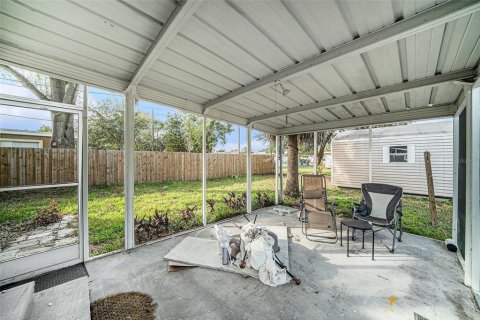 House in Saint Petersburg, Florida 2 bedrooms, 87.14 sq.m. № 1535033 - photo 19