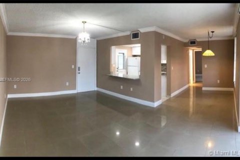 Condominio en venta en Aventura, Florida, 1 dormitorio, 75.9 m2 № 2154985 - foto 4