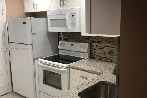 Condominio en venta en Aventura, Florida, 1 dormitorio, 75.9 m2 № 2154985 - foto 14