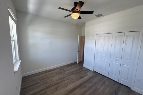 Casa en venta en Apopka, Florida, 3 dormitorios, 173.45 m2 № 2329942 - foto 7