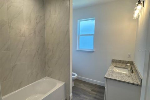 Casa en venta en Apopka, Florida, 3 dormitorios, 173.45 m2 № 2329942 - foto 8