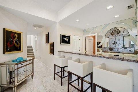 Villa ou maison à vendre à Sarasota, Floride: 4 chambres, 745.54 m2 № 1901209 - photo 17