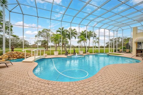 Villa ou maison à vendre à Sarasota, Floride: 4 chambres, 745.54 m2 № 1901209 - photo 4