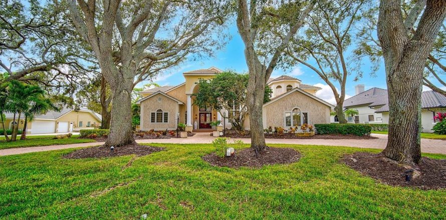 Villa ou maison à Sarasota, Floride 4 chambres, 745.54 m2 № 1901209