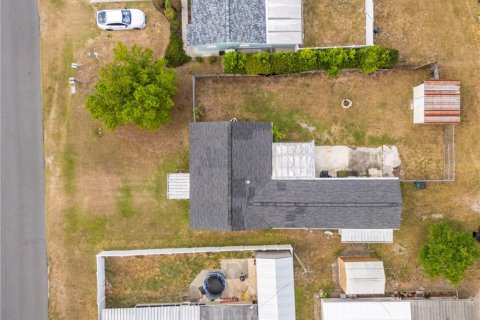Propiedad comercial en venta en Zephyrhills, Florida, 128.67 m2 № 2093957 - foto 9