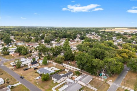 Propiedad comercial en venta en Zephyrhills, Florida, 128.67 m2 № 2093957 - foto 11