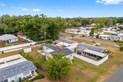 Propiedad comercial en venta en Zephyrhills, Florida, 128.67 m2 № 2093957 - foto 3
