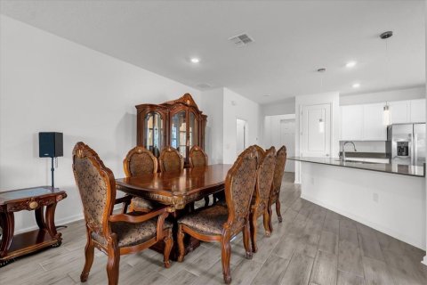 House in LIBERTY PRESERVE in Leesburg, Florida 4 bedrooms, 195.93 sq.m. № 1535866 - photo 15