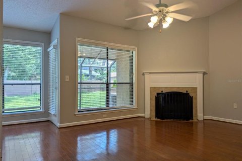 Condominio en venta en Altamonte Springs, Florida, 1 dormitorio, 78.22 m2 № 1870540 - foto 9