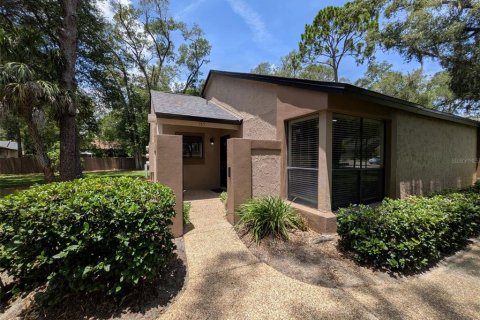 Condominio en venta en Altamonte Springs, Florida, 1 dormitorio, 78.22 m2 № 1870540 - foto 1