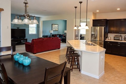 Villa ou maison à louer à Winter Garden, Floride: 4 chambres, 263.66 m2 № 2410179 - photo 3