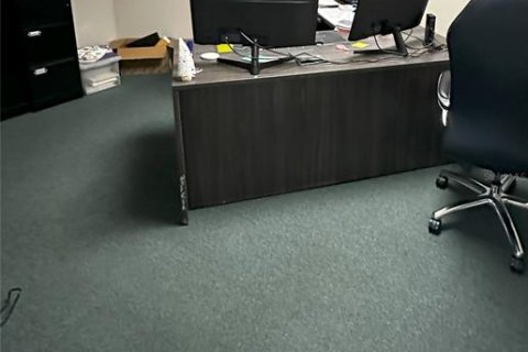 Immobilier commercial à louer à Port Charlotte, Floride: 6730.96 m2 № 213915 - photo 24