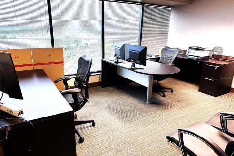 Immobilier commercial à louer à Port Charlotte, Floride: 6730.96 m2 № 213915 - photo 29