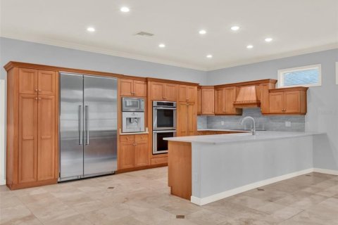 Casa en venta en Winter Park, Florida, 5 dormitorios, 292.18 m2 № 1898786 - foto 7
